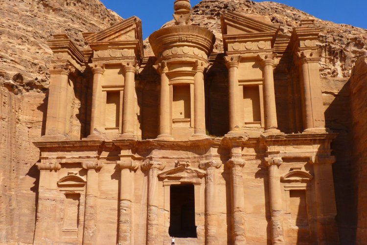 1. What is the name of this ancient city carved into sandstone?